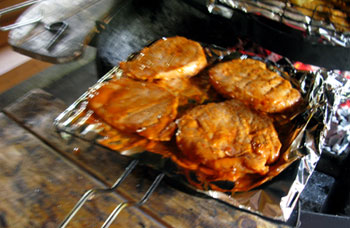 *grillausta