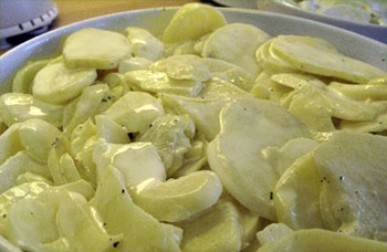 kermaperuna keittokirja